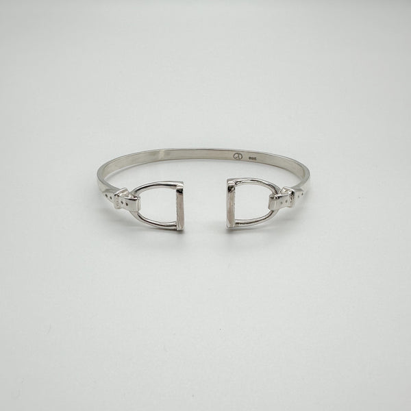 Double stirrup cuff