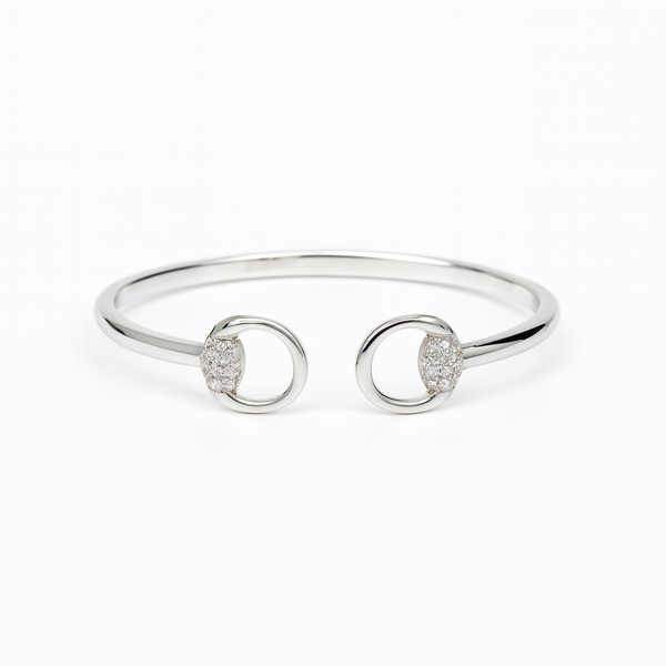 Polly medium cuff with diamonds